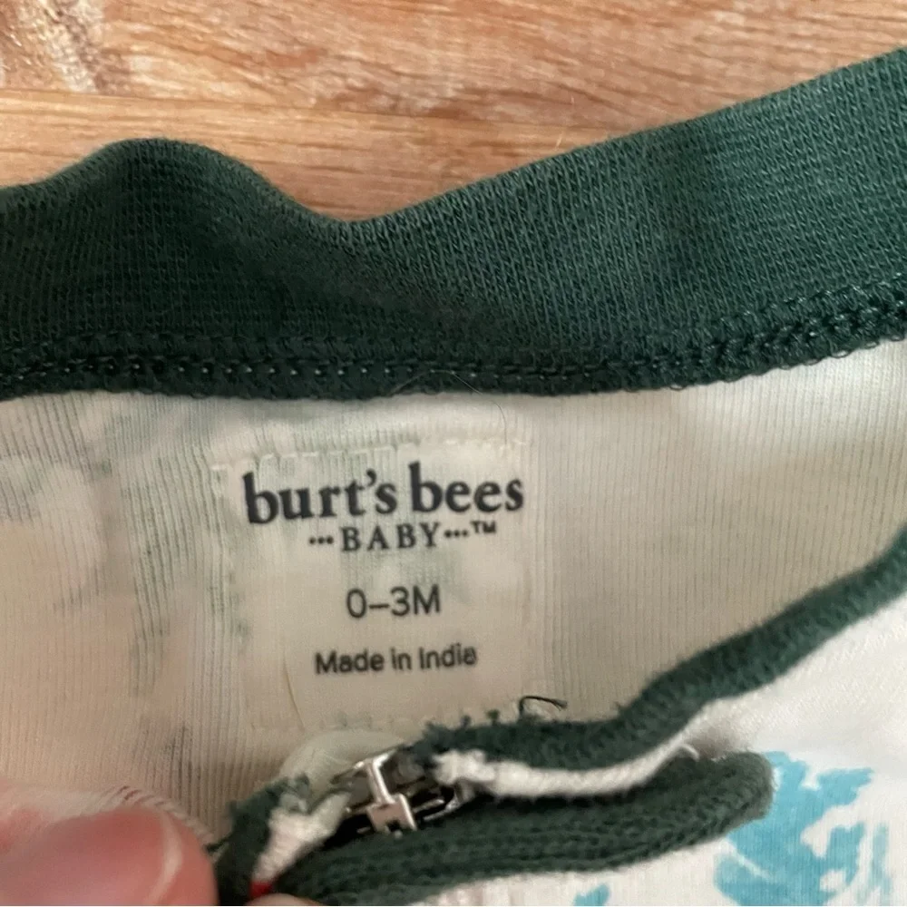 Hanna Anderson & Burt’s Bees‎ Christmas 0-3 mo Baby Bundle